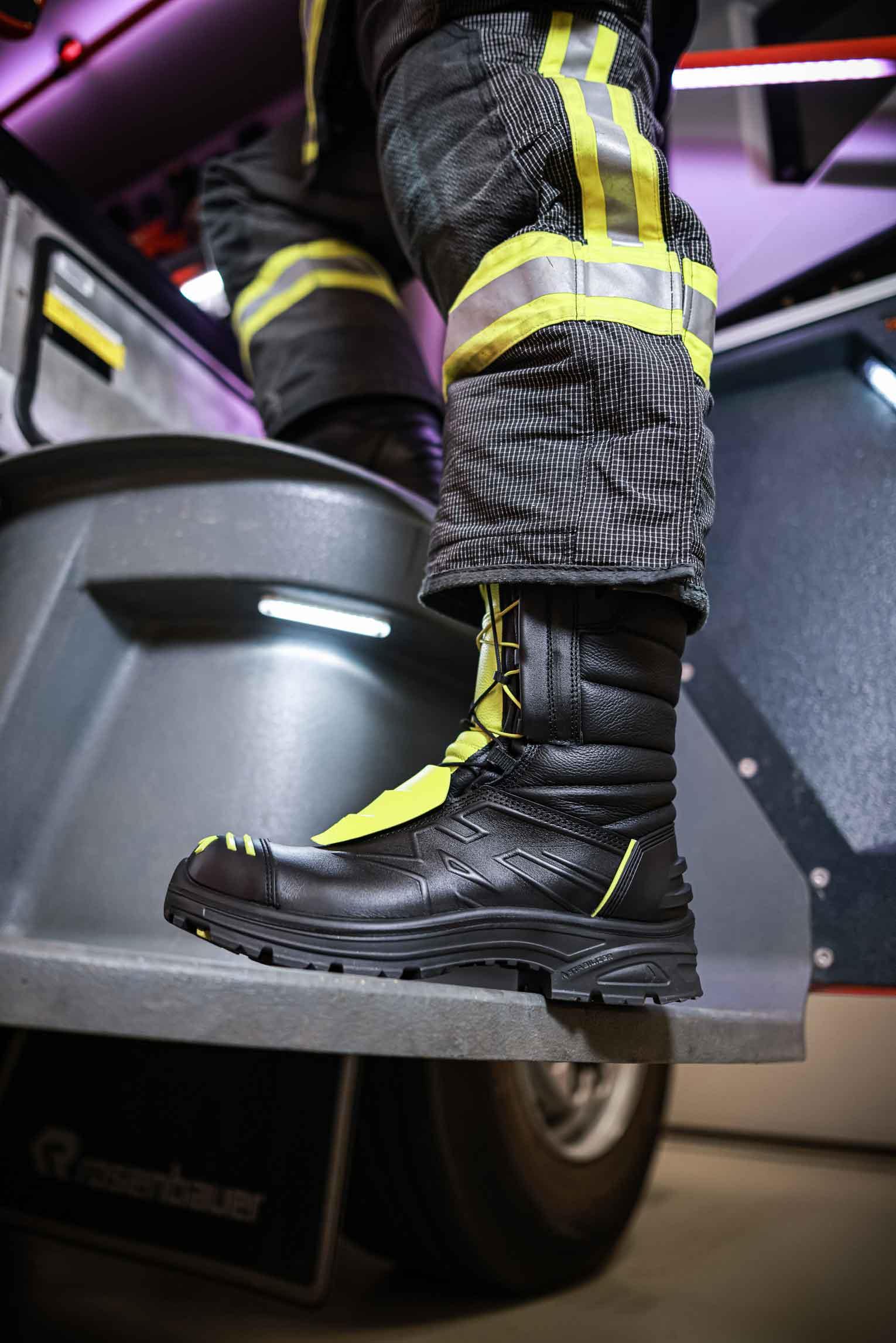 Feuerwehrstiefel HAIX FIRE EAGLE 2.0 high, Größe UK 8.0 / EU 42